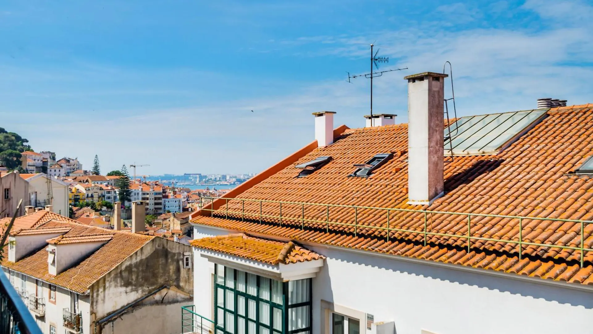 Olarias Terrace Lisbon Apartment 0*,