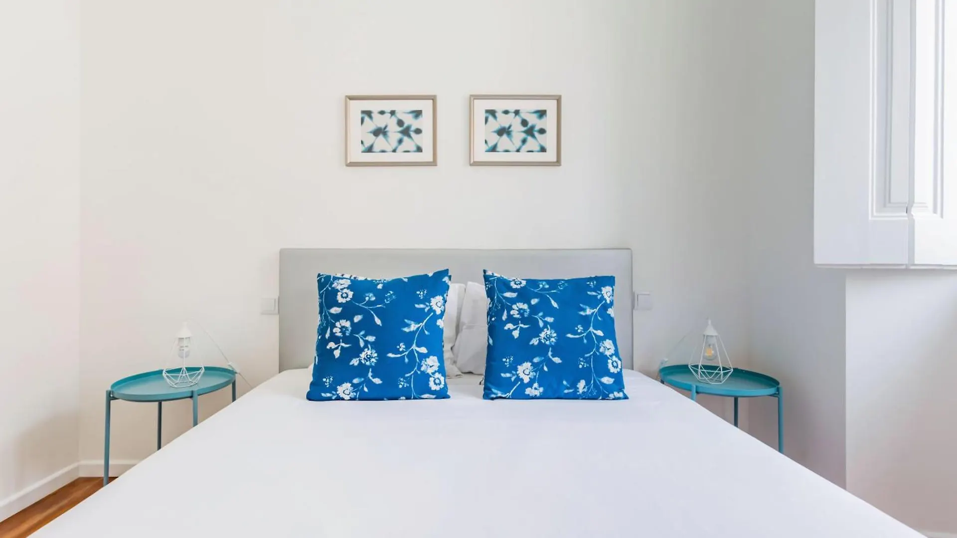 Olarias Terrace Lisbon Apartment Portugal